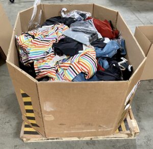 Kids clothes pallet